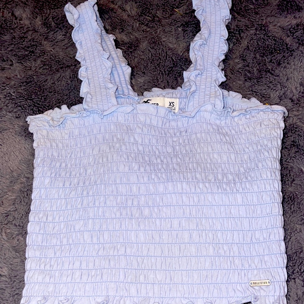 Hollister crop top